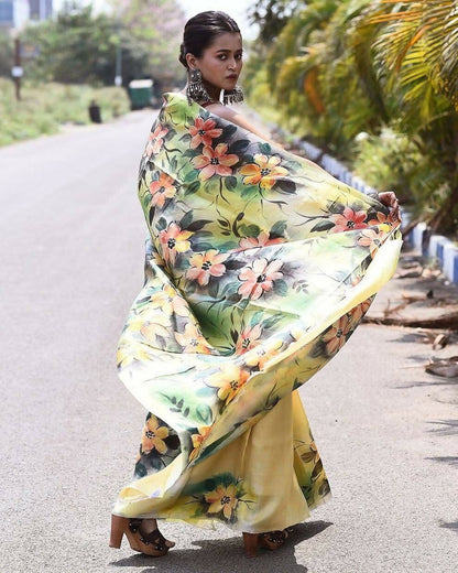 Pastel Bloom Semi Murshidabad Bapta Silk Saree in Light Yellow & Pale Green – Handblock Floral Elegance with Blouse
