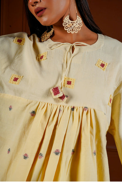 SUNSHINE DIAMOND TOP