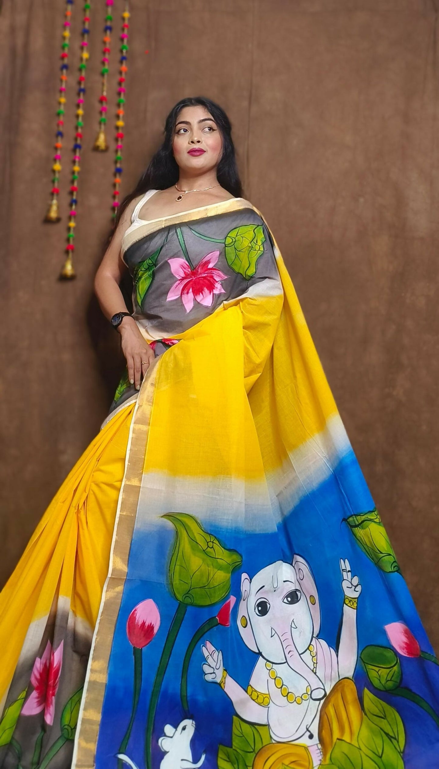 Hand-Painted Kerala Cotton Saree in Yellow & Blue with Lord Ganesha Motif – Free Size with Blouse Piece