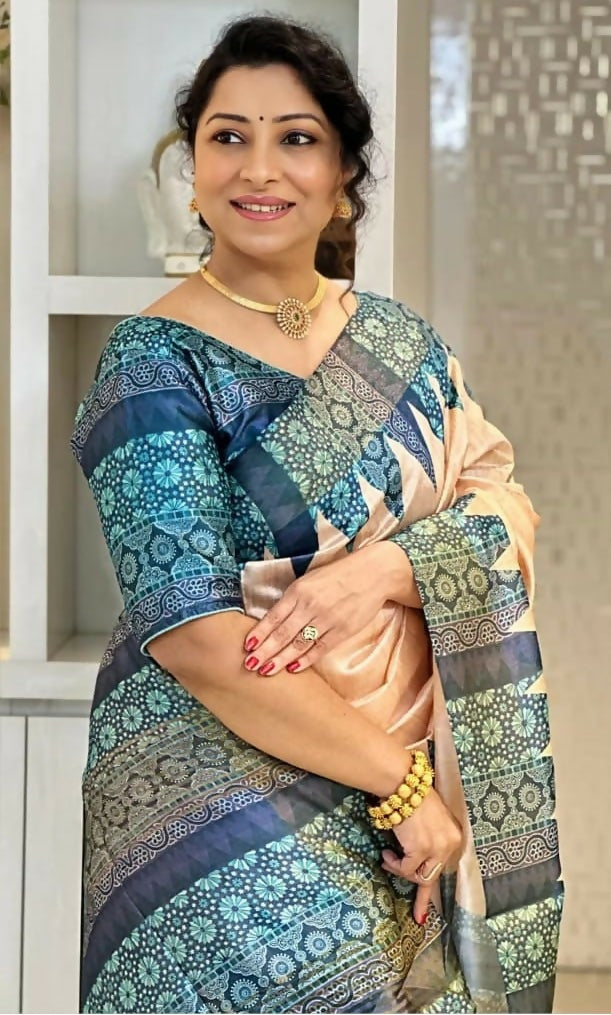 Elegant Peach Handcrafted Tussar Silk Saree with Contrasting Blue Border & Blouse Piece