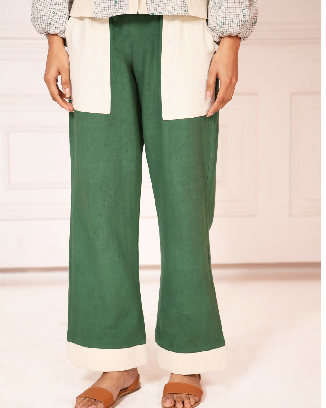 OVERSIZED PANTS